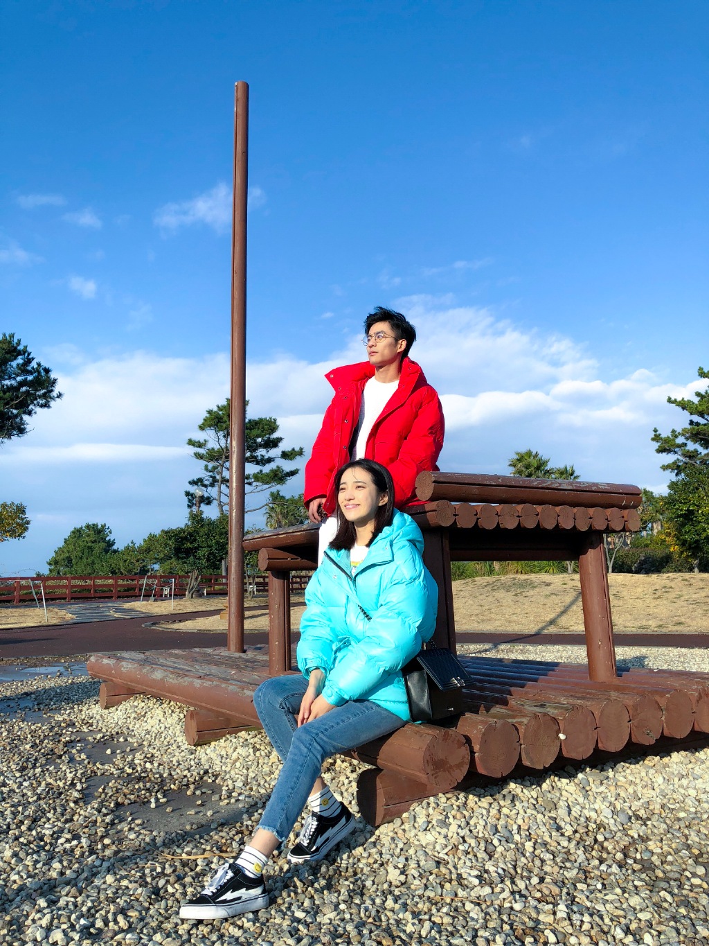 高清浙江省温州美女张植绿休闲夹克帅气街拍图片图片
