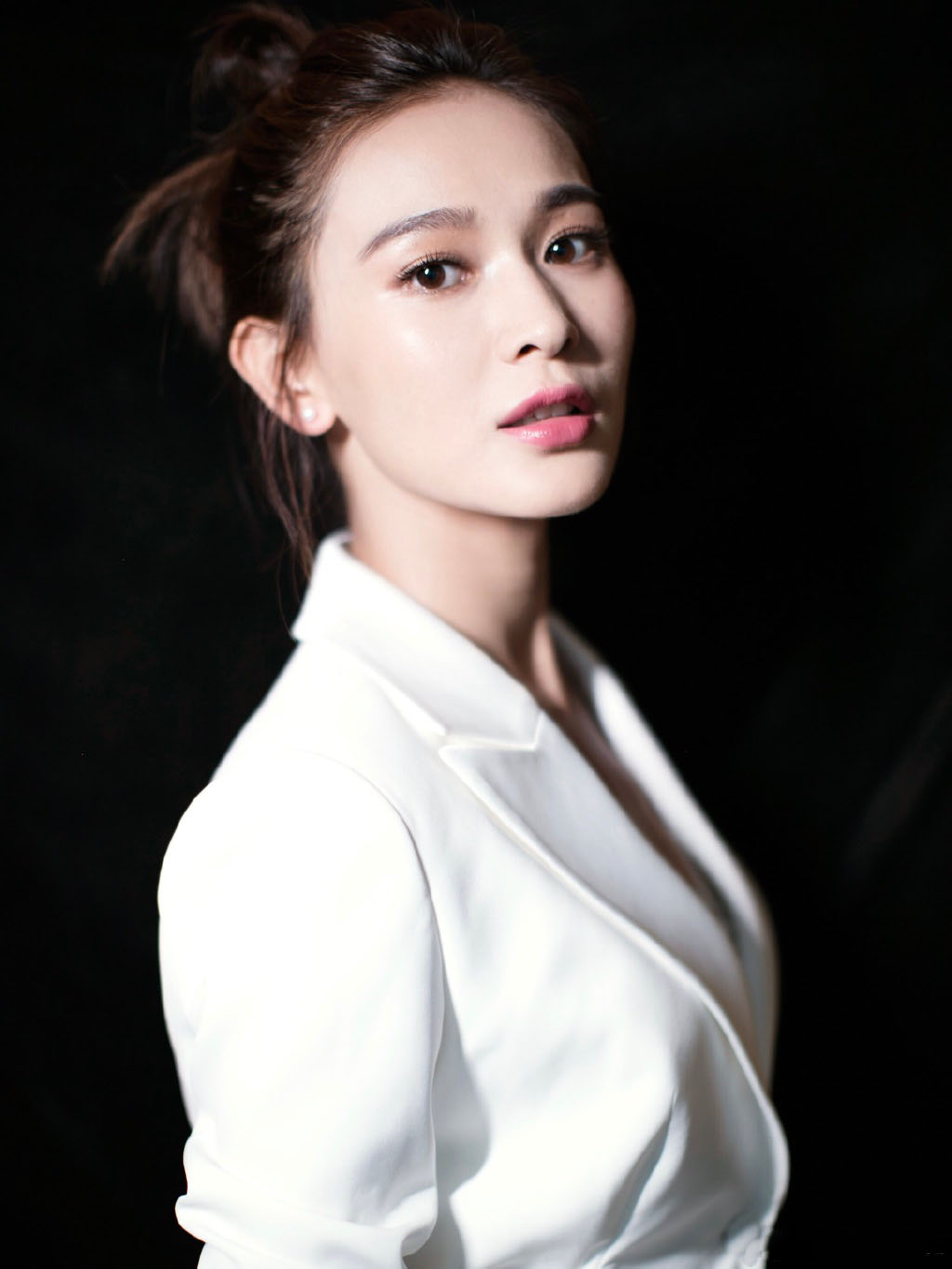 中国内地安徽女演员海铃清新甜美生活照图片图片
