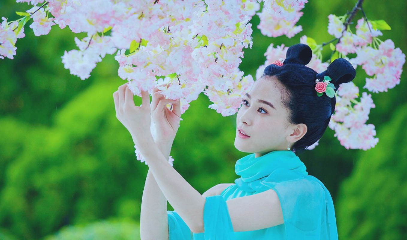中国内地安徽女演员海铃清新甜美生活照图片图片 中国内地安徽女演员海铃清新甜美生活照图片图片