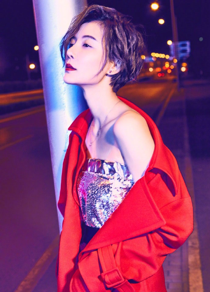 车晓深夜梦幻街拍妩媚性感写真图片图片