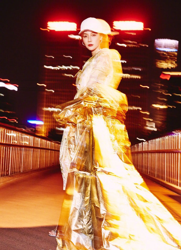 车晓深夜梦幻街拍妩媚性感写真图片图片
