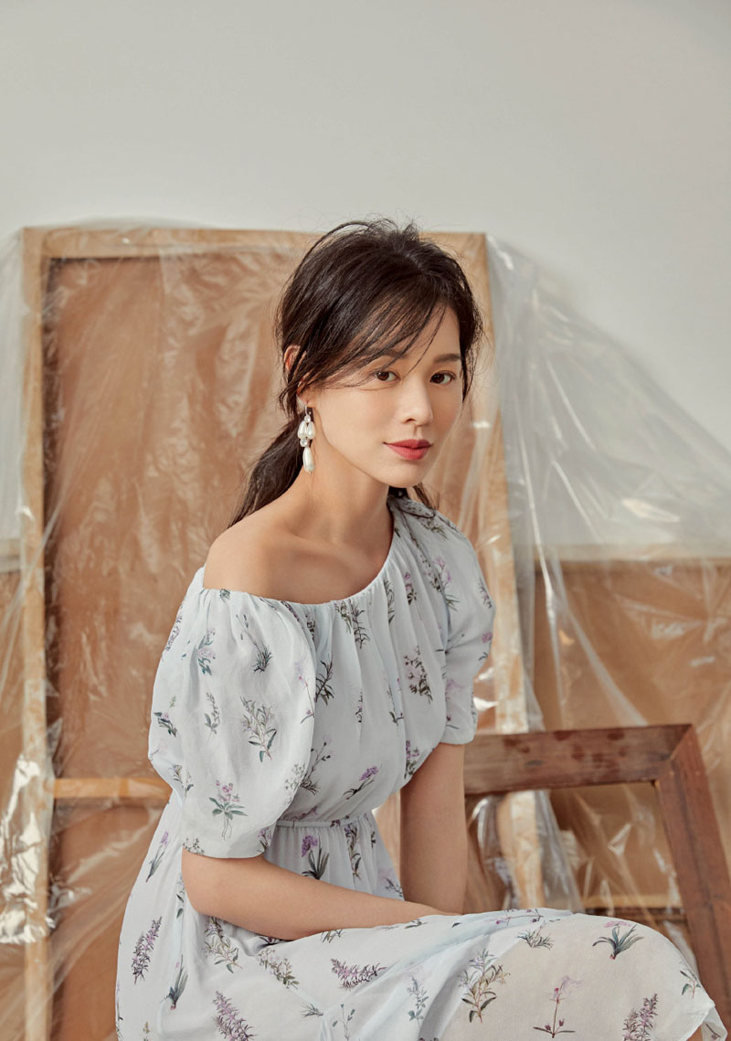 胡杏儿图片