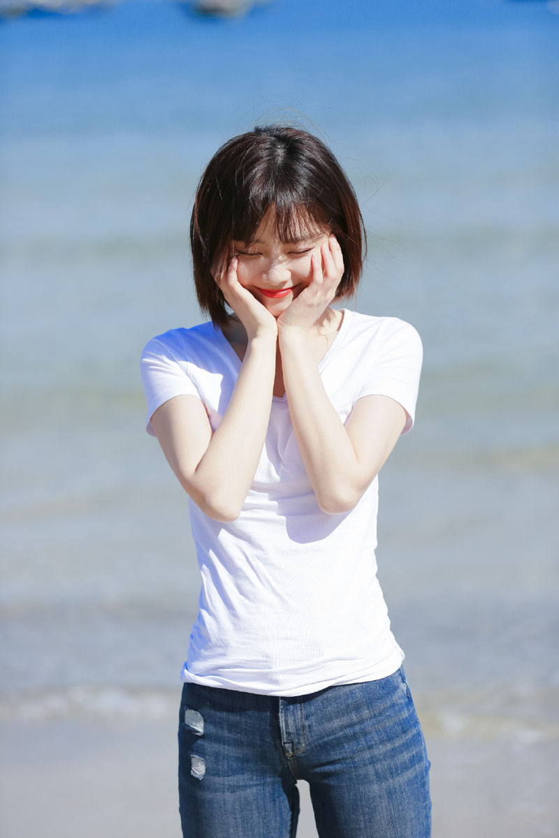中国内地四川泸州影视女演员可爱女星谭松韵清纯静美写真图片