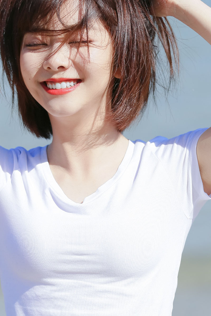 中国内地四川泸州影视女演员可爱女星谭松韵清纯静美写真图片