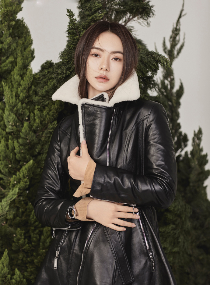 戚薇复古时尚大片写真图片图片