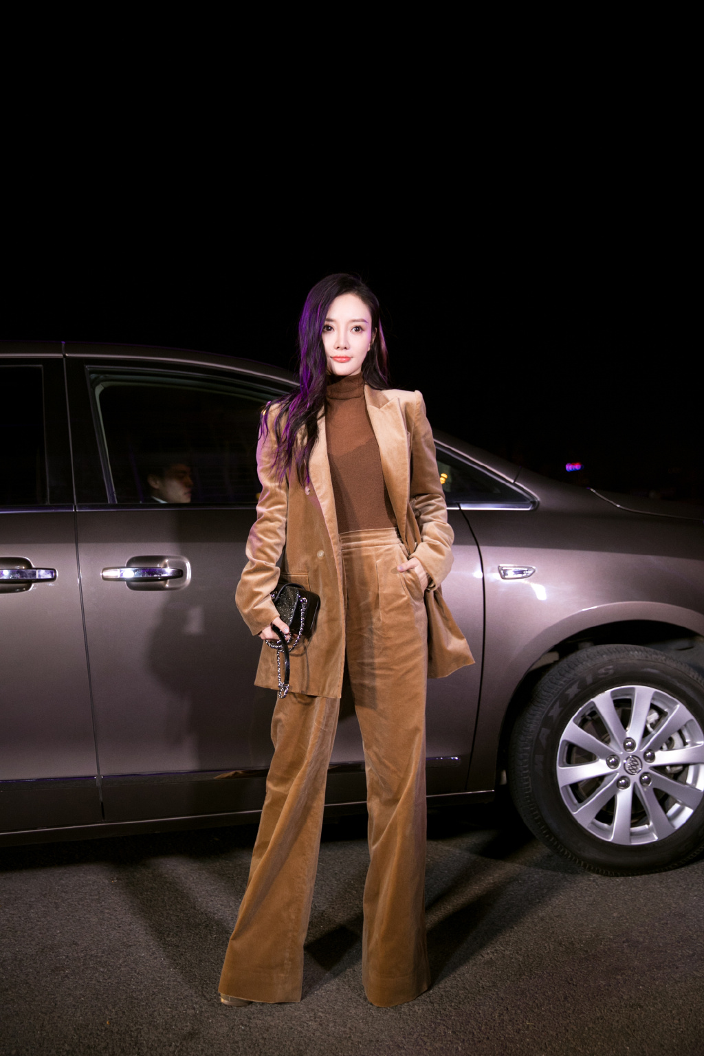 李小璐甜馨图片 李小璐甜馨温暖养眼写真图片