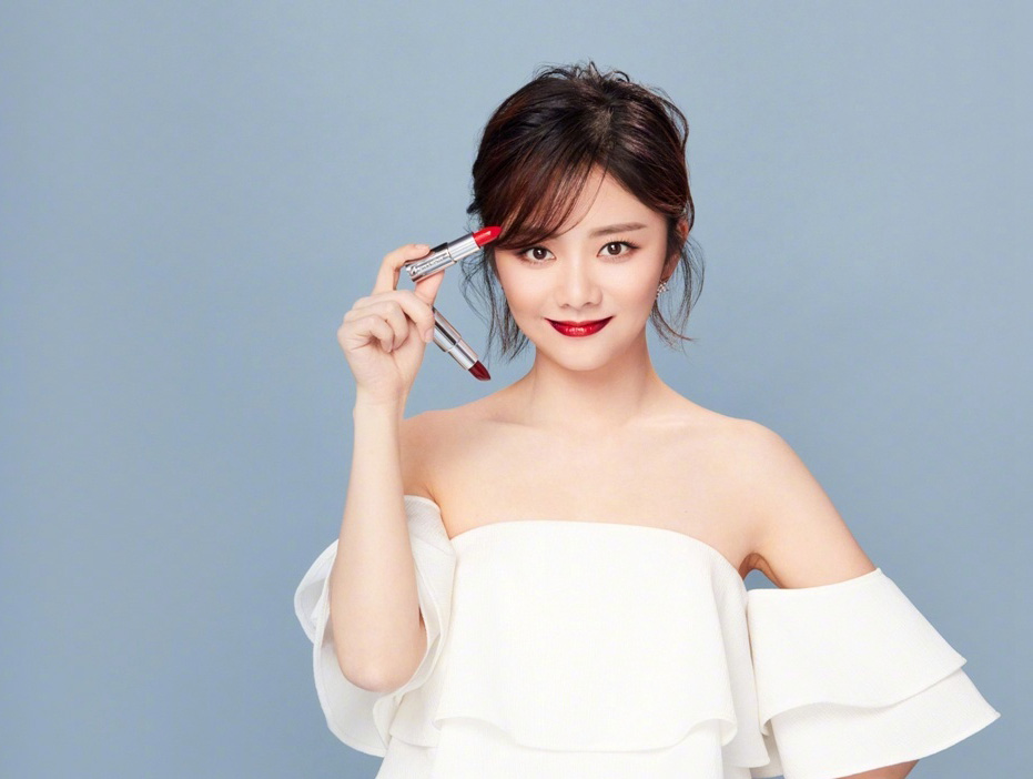 中国内地四川泸州影视女演员可爱女星谭松韵清纯静美写真图片