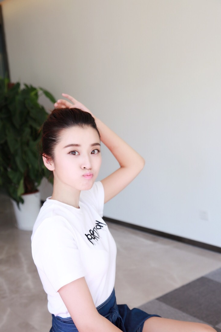 李若嘉图片