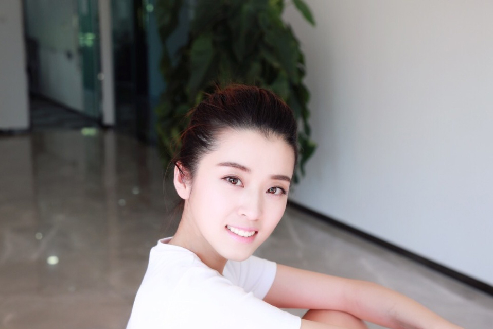 李若嘉图片