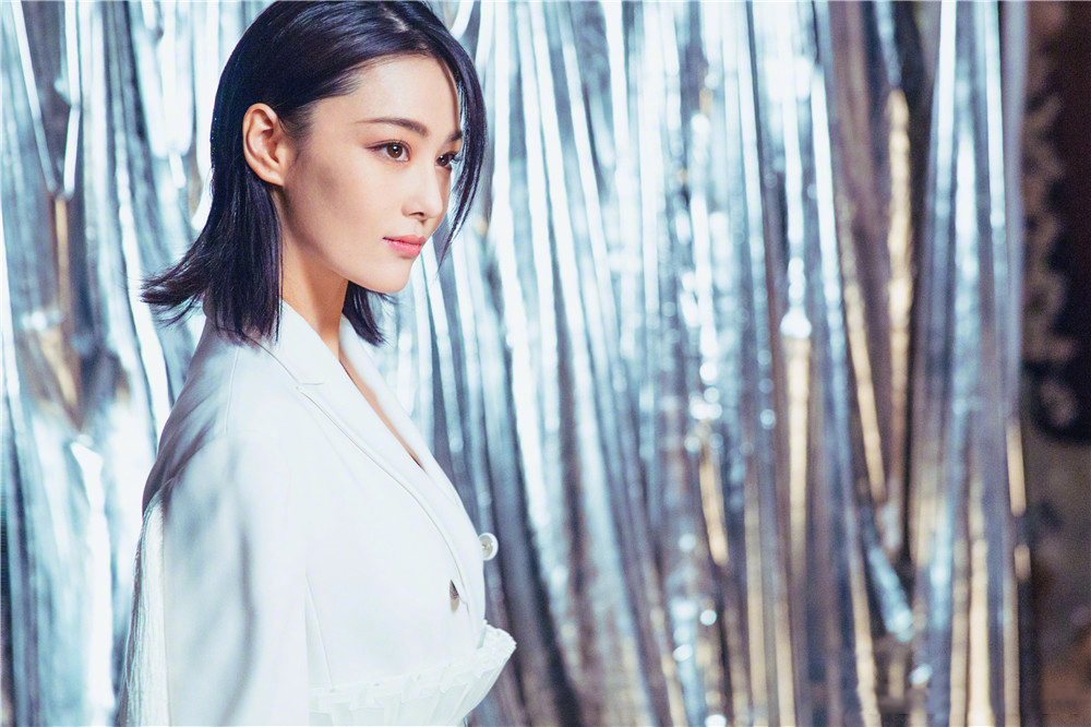 张馨予侠骨柔情古风写真图片图片