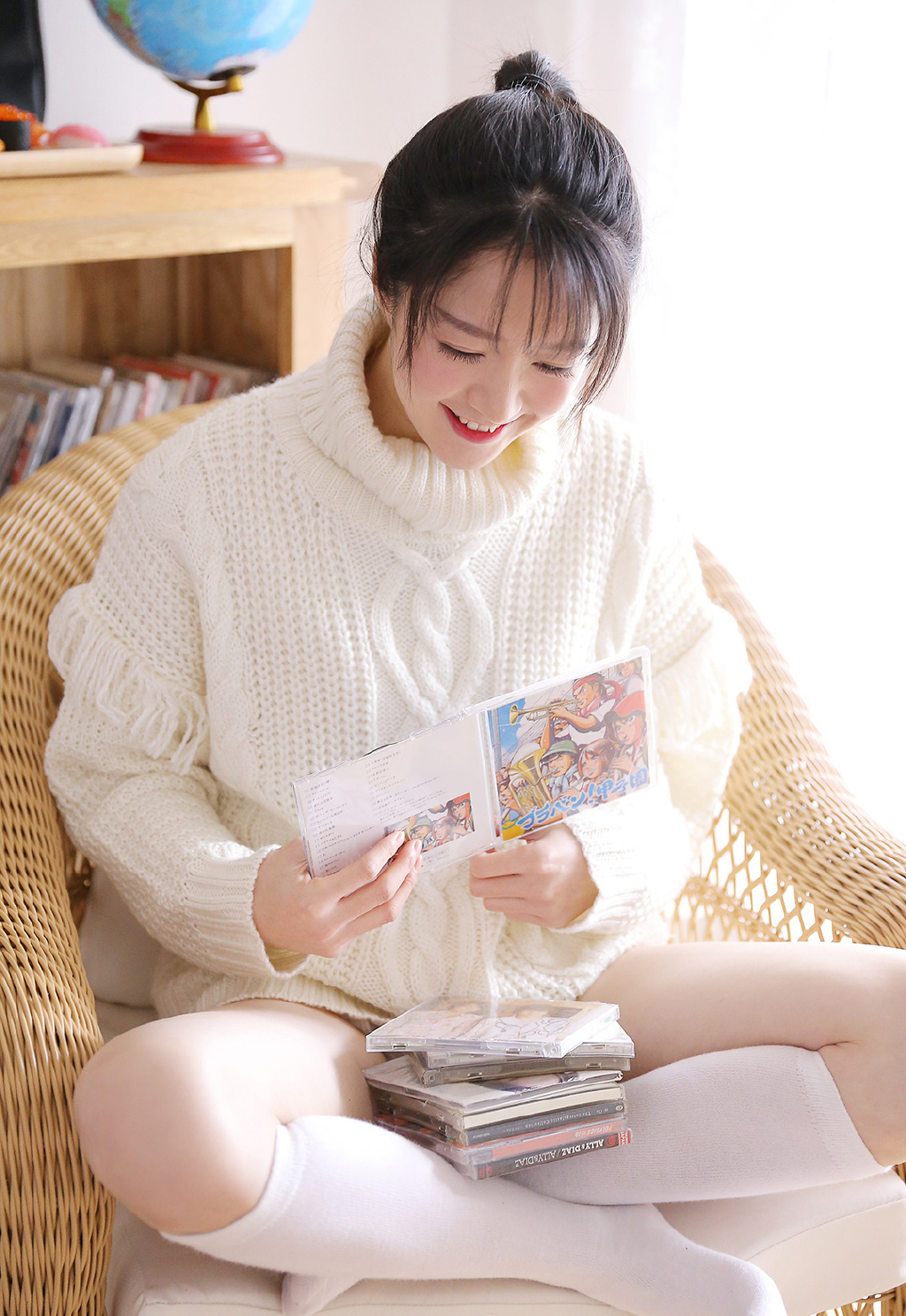 诱人白丝袜美女性感大胆私房撩人美腿写真图片 诱人白丝袜美女性感大胆私房撩人美腿写真图片