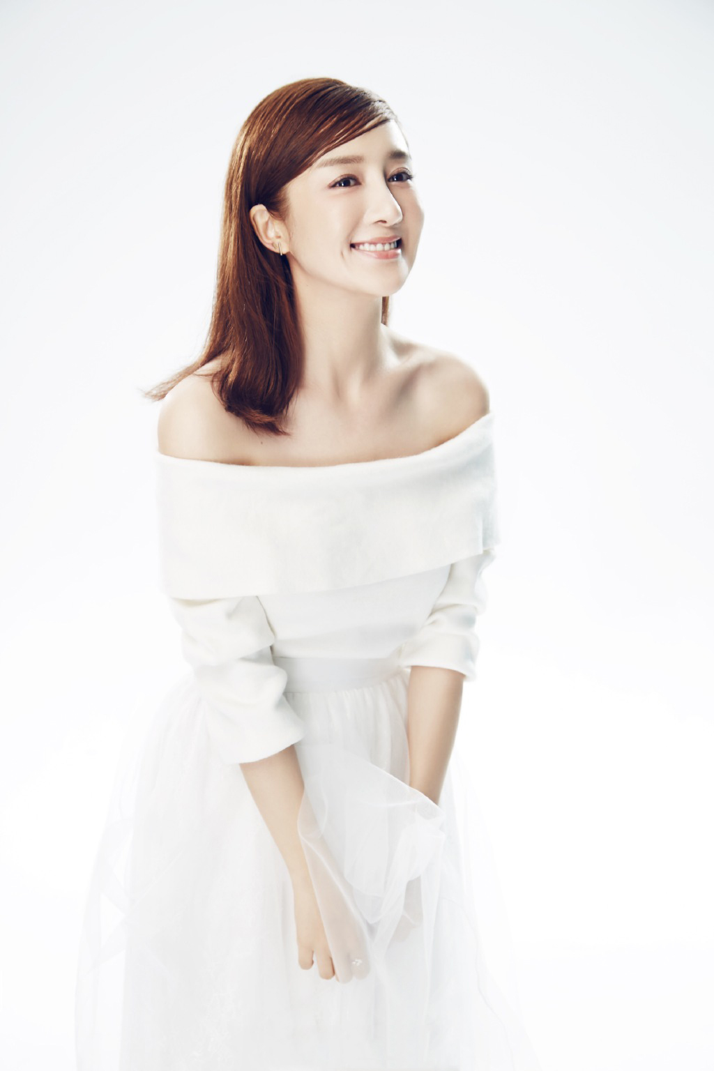 中国内地辽宁省锦州女演员李依晓白色性感梦幻唯美写真图片图片 中国内地辽宁省锦州女演员李依晓白色性感梦幻唯美写真图片图片