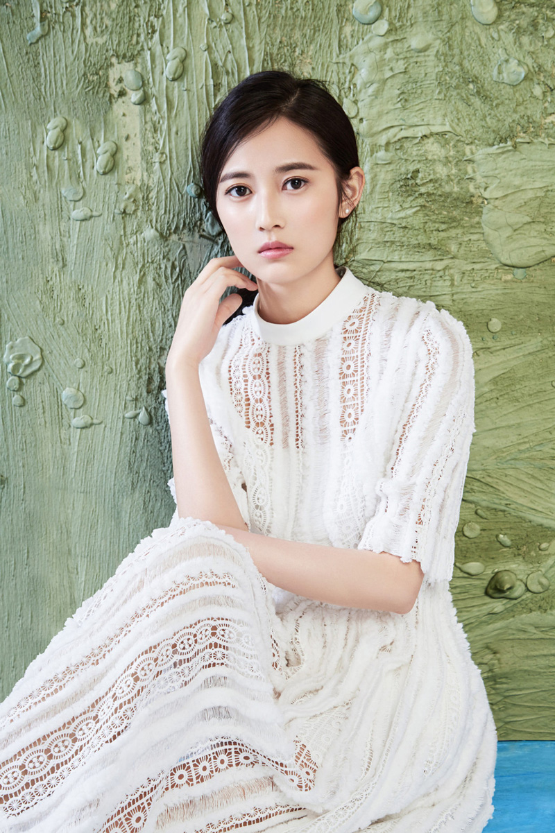 北京新生代女演员陈钰琪性感唯美写真图片图片