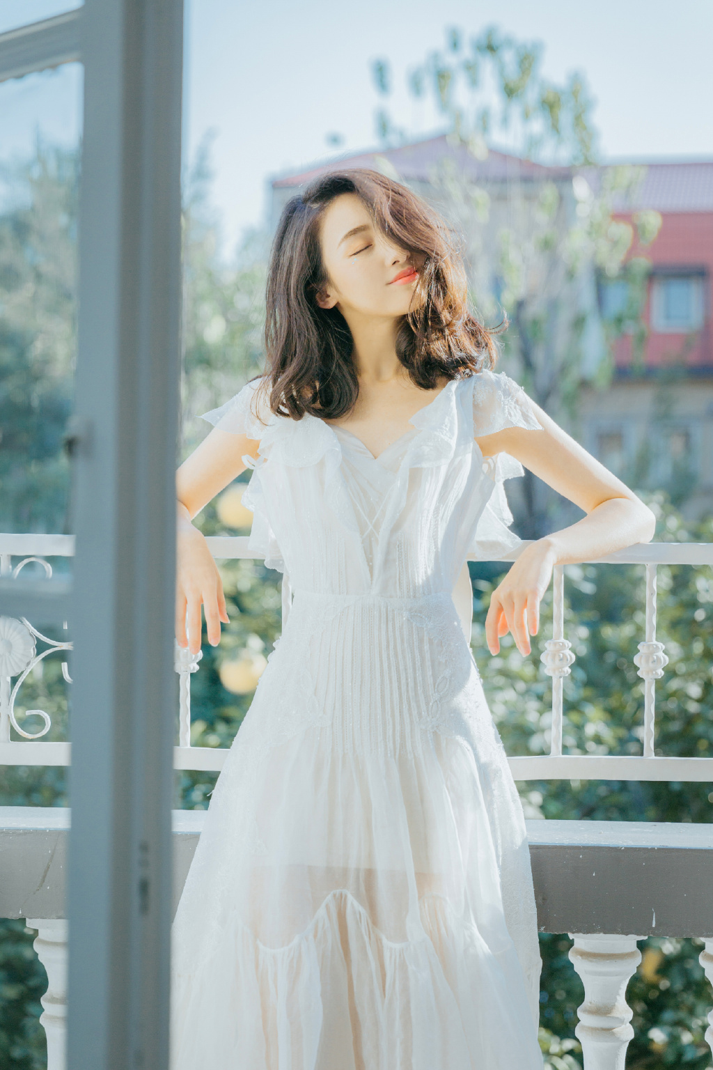 张静初薄纱长裙图片 美得很仙图片