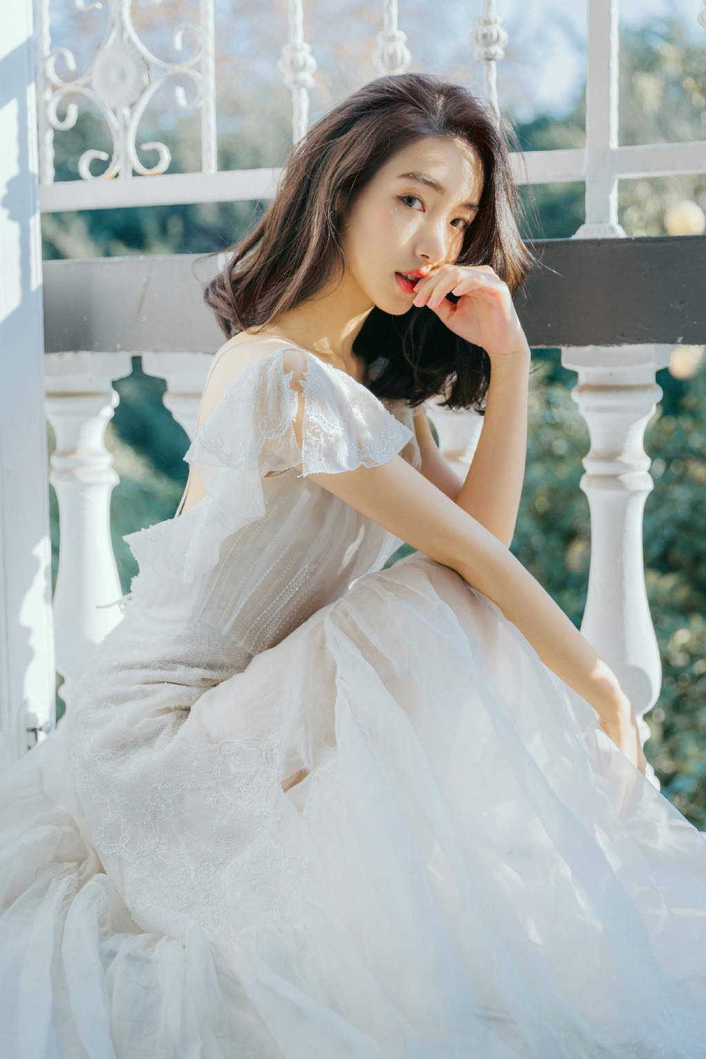 张静初薄纱长裙图片 美得很仙图片