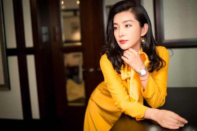 李冰冰连衣裙简洁优雅性感写真图片图片