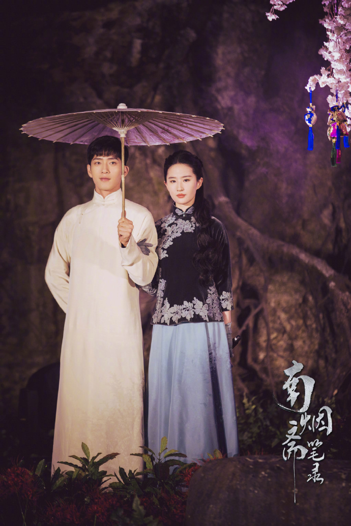 刘亦菲粉色毛衣甜美性感写真图片图片