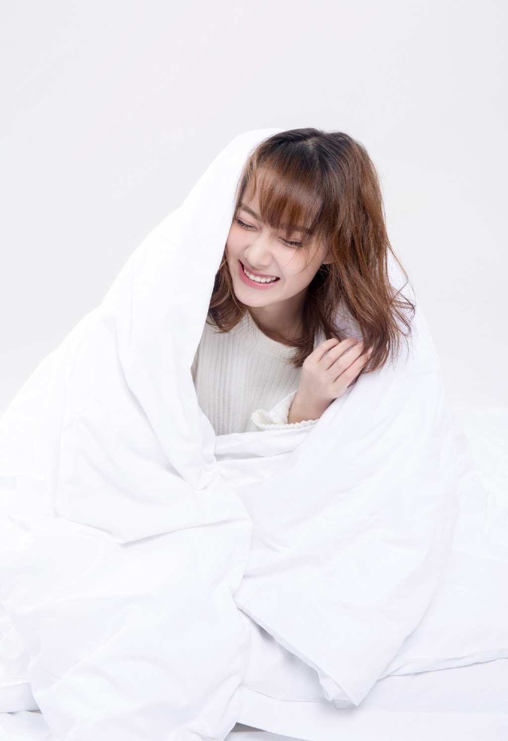 中国内地湖北省武汉女演员曹曦月性感写真高清电脑桌面壁纸图片