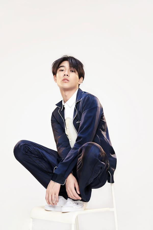 高清四川省泸州男明星张宥浩《LEON男人风尚》时尚杂志写真图片