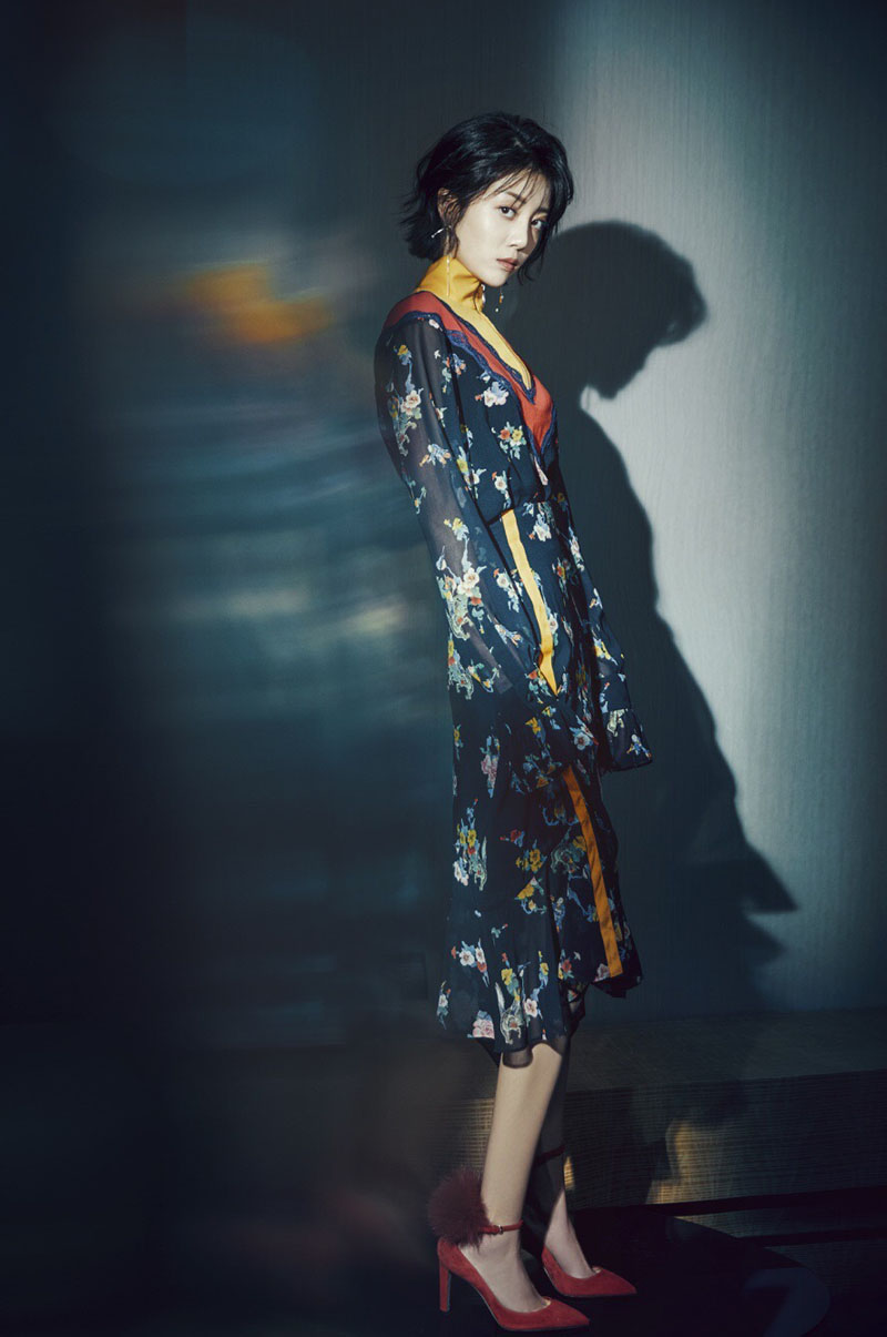 李溪芮图片