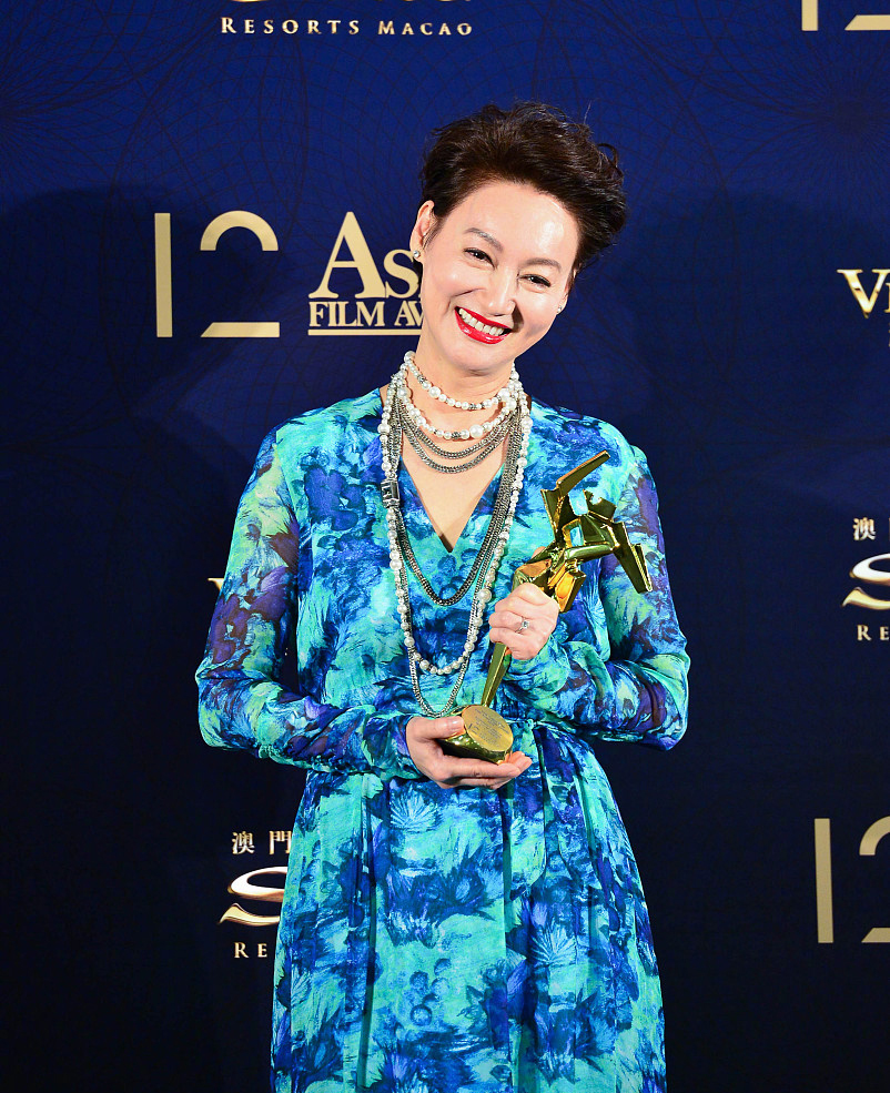 高清香港美女老西瓜惠英红性感图片图片