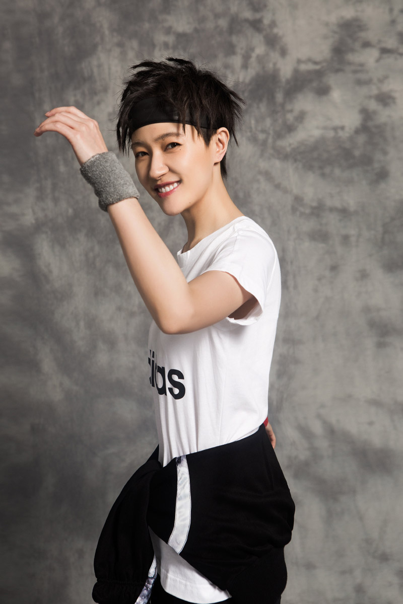 高清安徽省马鞍山女明星焦俊艳美艳红唇性感迷人写真图片图片 高清安徽省马鞍山女明星焦俊艳美艳红唇性感迷人写真图片图片