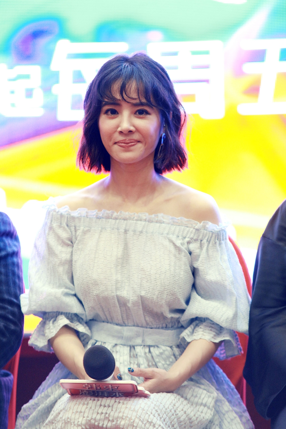 蔡依林MV化身百变女王 时尚秀美背图片 蔡依林写真图片图片