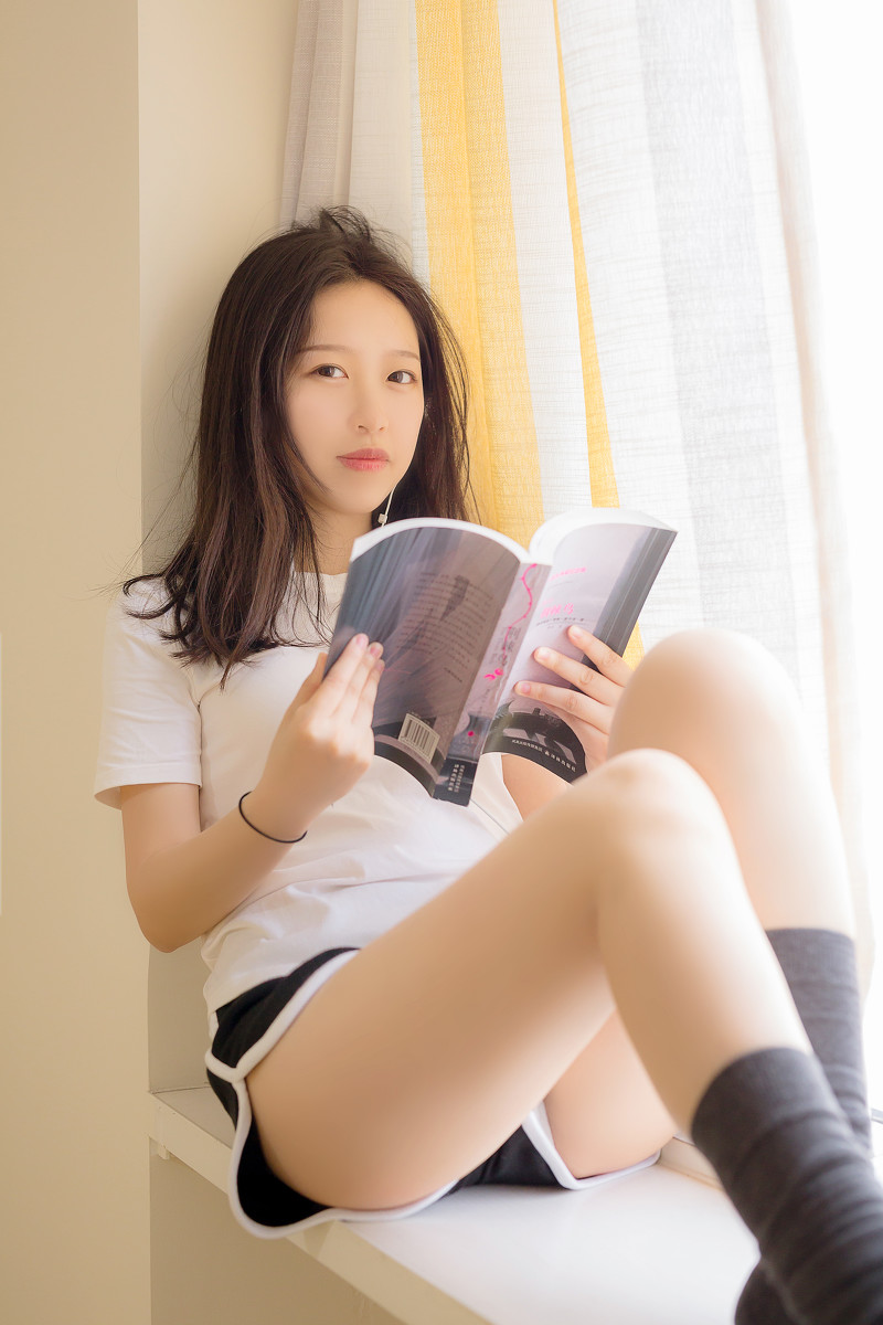 自然美女图片