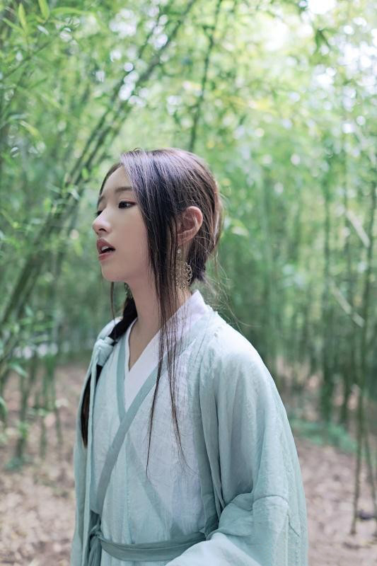 高清女星鹿小草高清图片图片