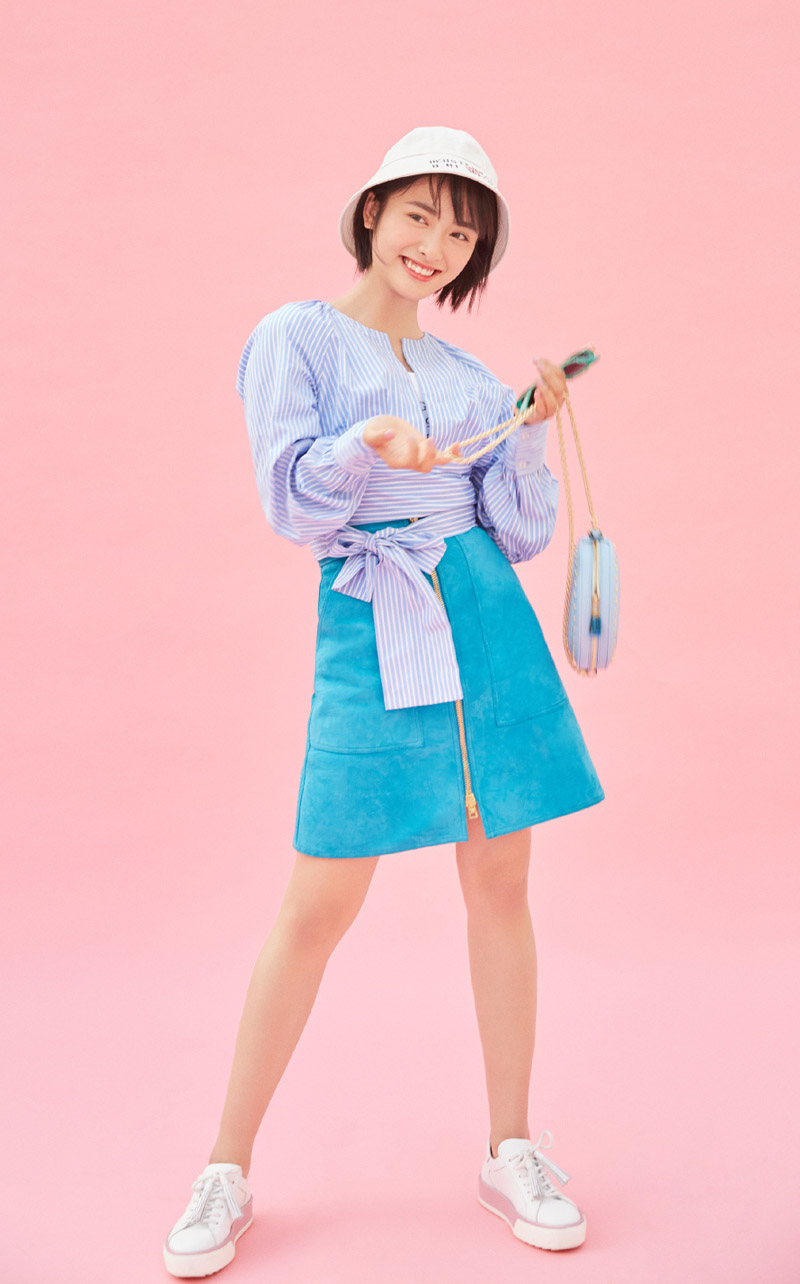 高清美女沈月写真图片图片