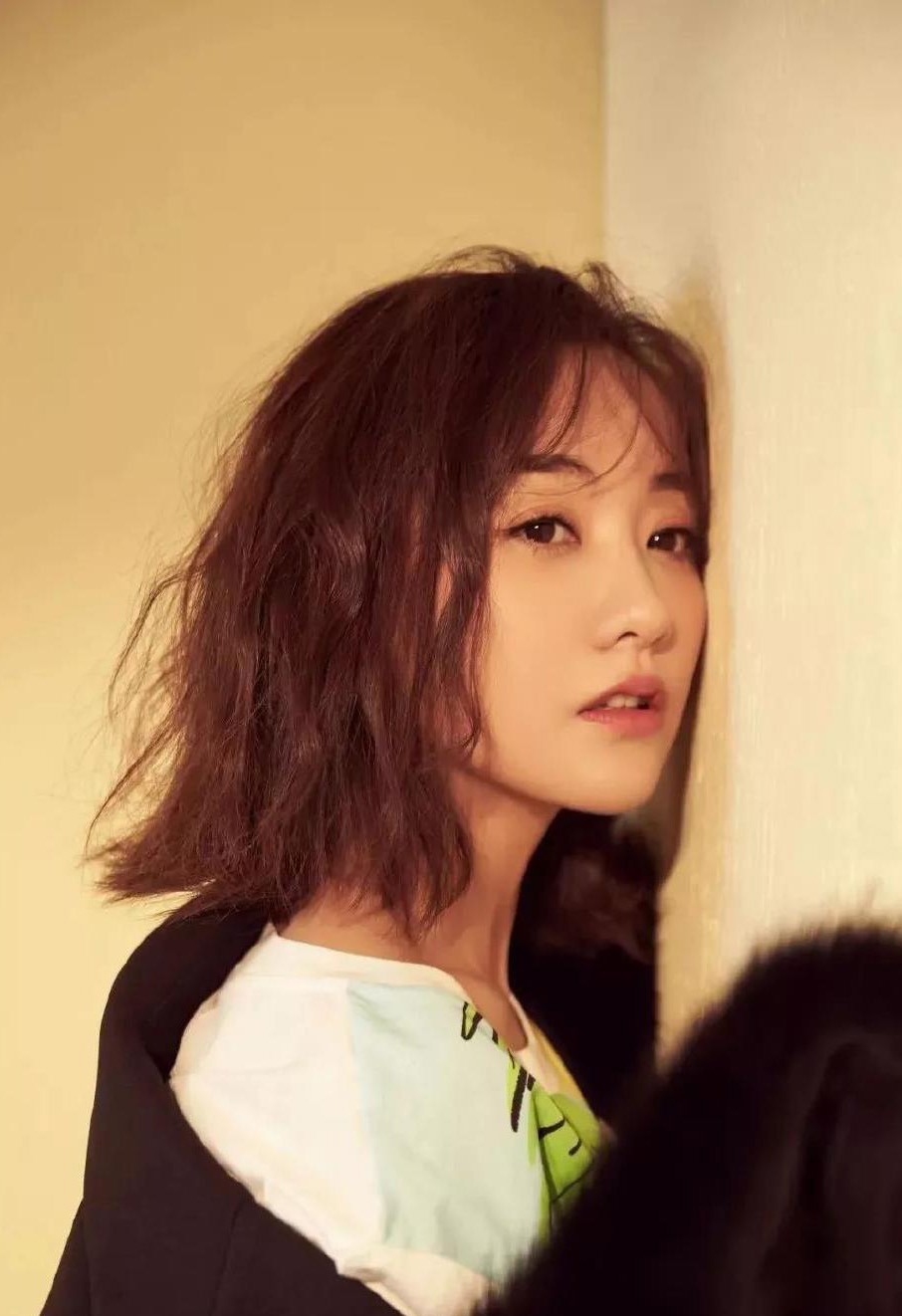高清中国内地云南保山女演员杨蓉性感迷人写真图片桌面壁纸图片