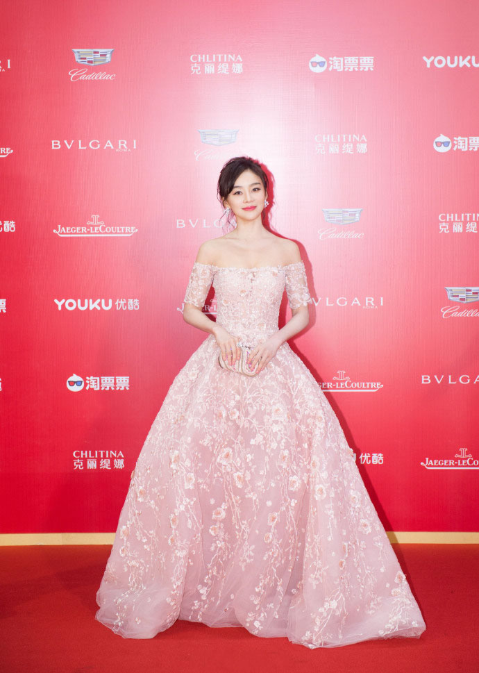 袁姗姗东京性感街拍时尚大片写真图片图片