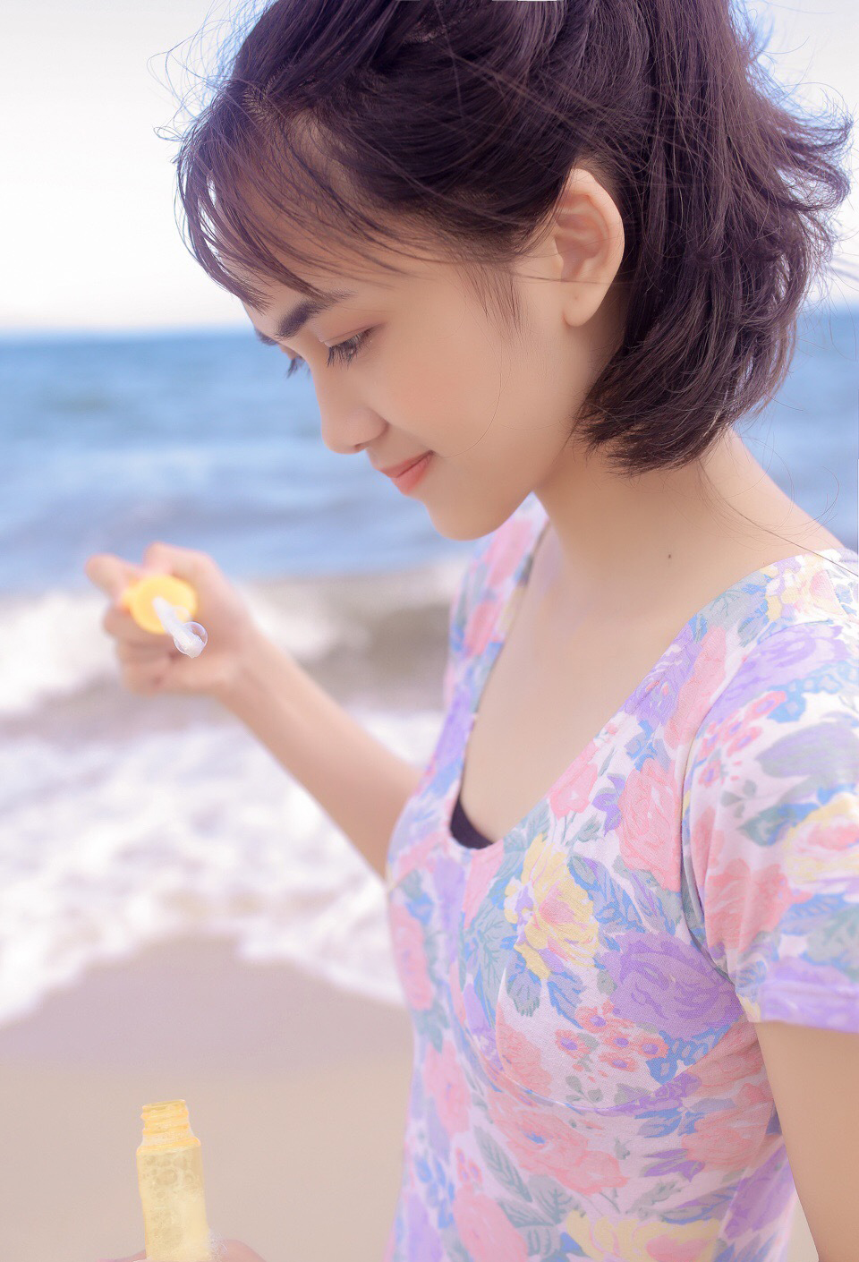 沙滩美女图片