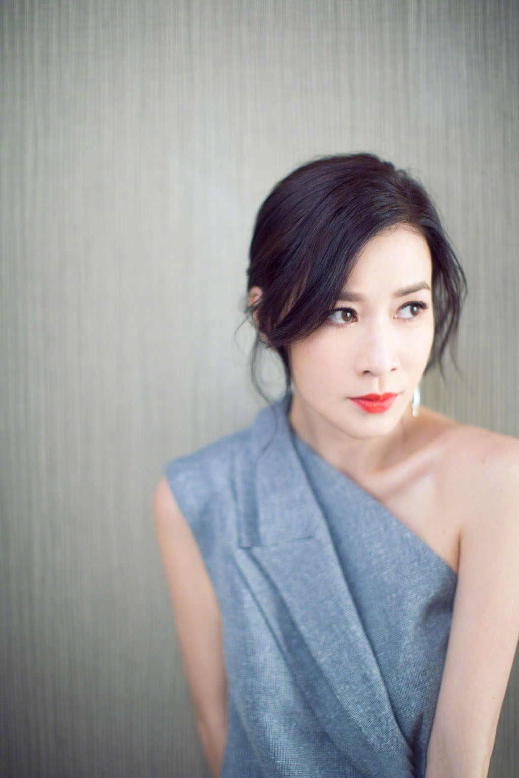中国香港女演员佘诗曼张智霖《泄密者》剧照海报图片图片 中国香港女演员佘诗曼张智霖《泄密者》剧照海报图片图片