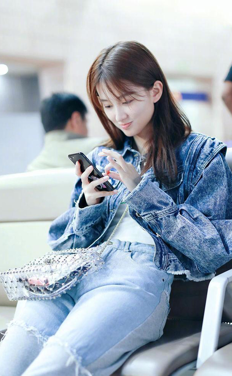 高清中国内地黑龙江省哈尔滨女演员乔欣甜美养眼写真图片桌面壁纸图片 高清中国内地黑龙江省哈尔滨女演员乔欣甜美养眼写真图片桌面壁纸图片