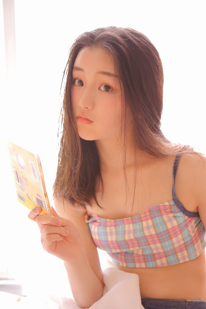 性感亚洲国产小嫩模福利四区吊带美少女性感美女高清图片图片