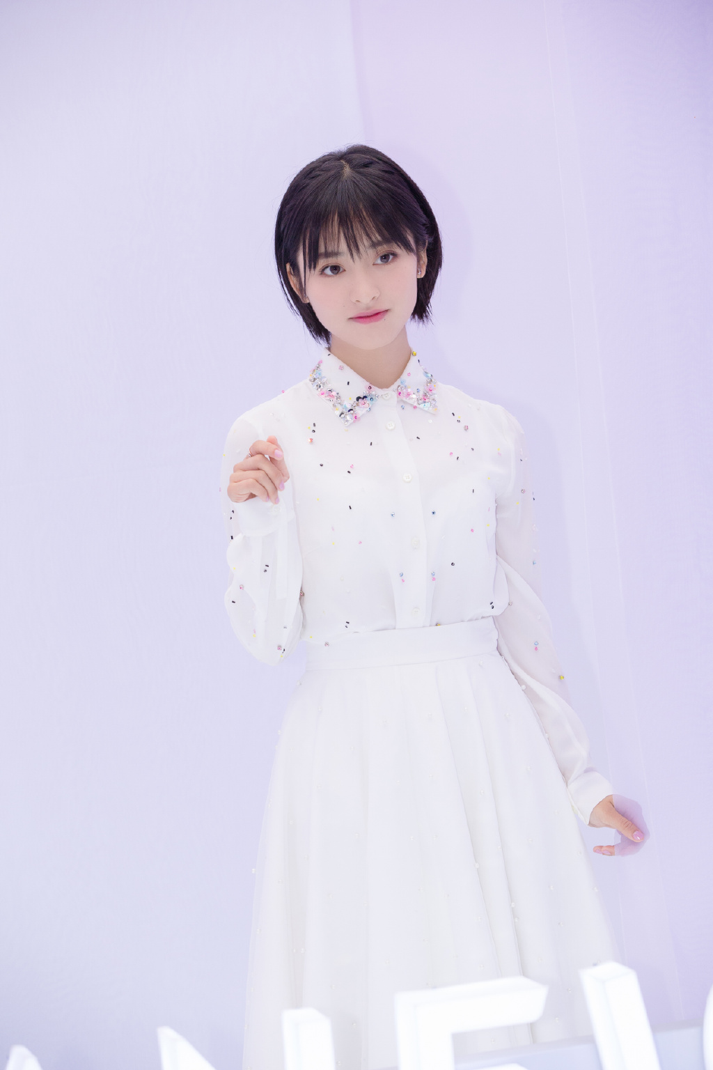 高清美女沈月冬日雪地唯美写真图片图片