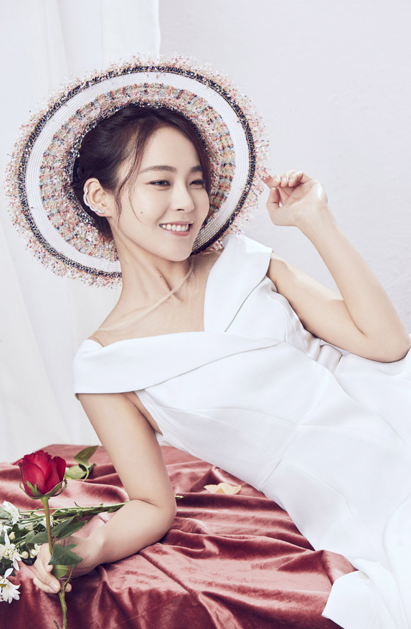 高清吉林省辽源女明星张佳宁清新白娘子造型图片图片