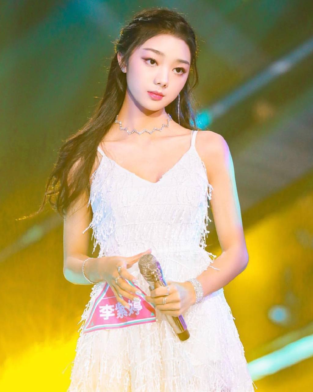 高清江西美女李紫婷最新图片图片