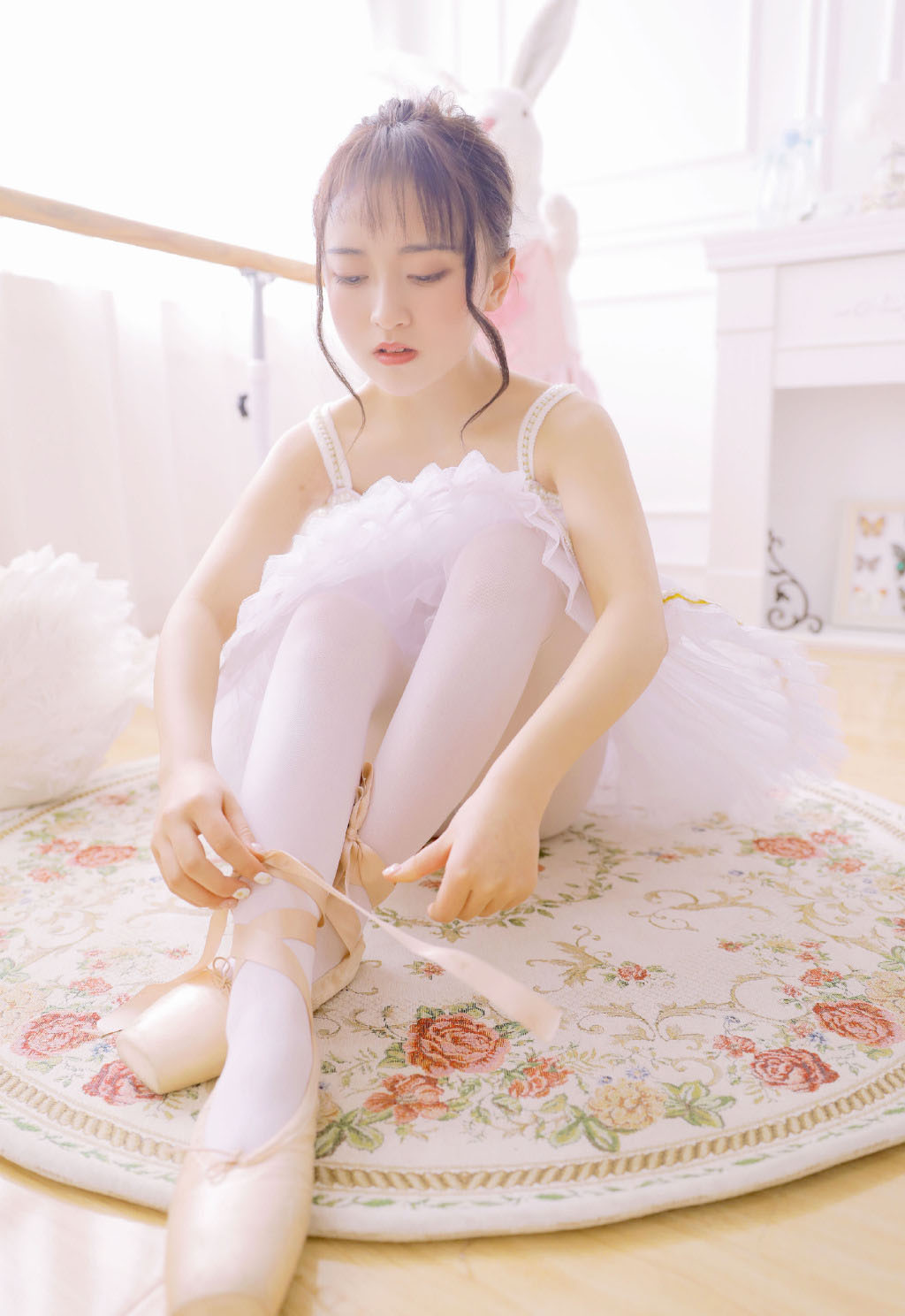 张艺兴湿身舞蹈高清帅气图片图片