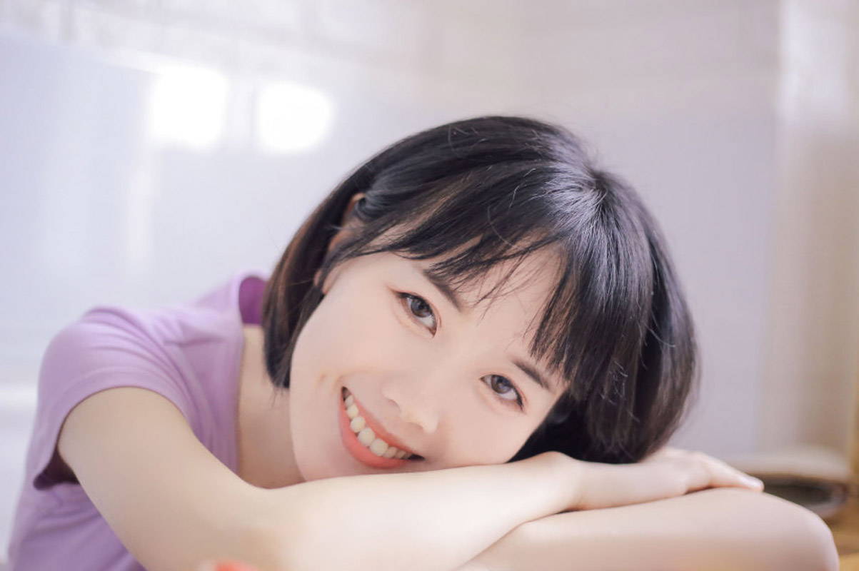 唐艺昕性感露脐装写真图片图片