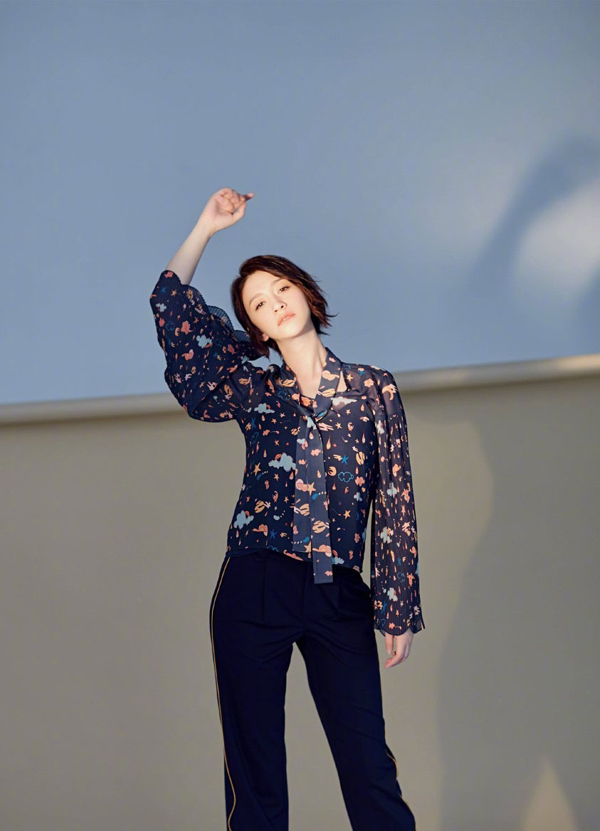 中国内地女演员李小冉图片桌面壁纸之1024x768图片