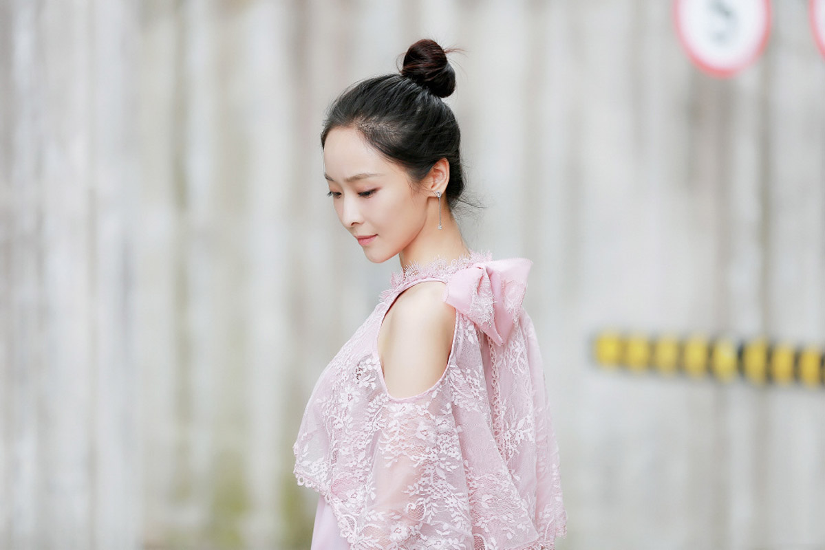 李曼粉嫩甜美夏日写真图片图片