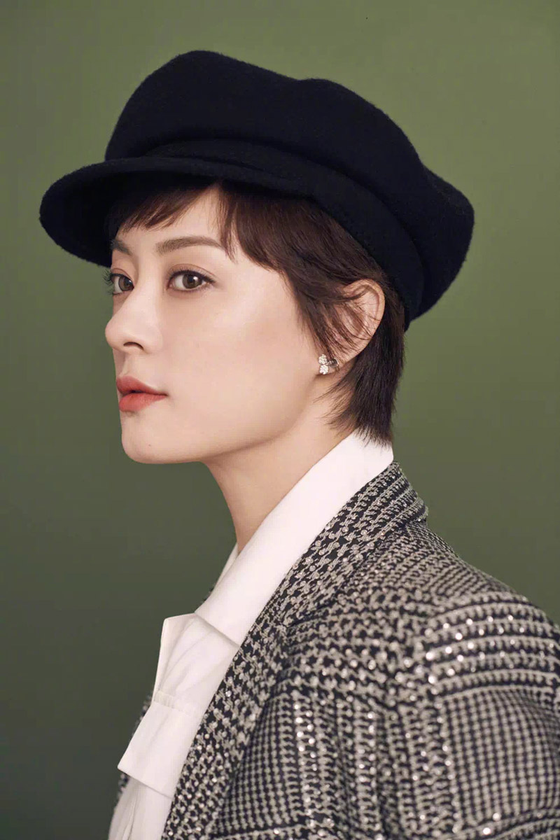 孙俪《VOGUE》杂志封面时尚大片写真图片