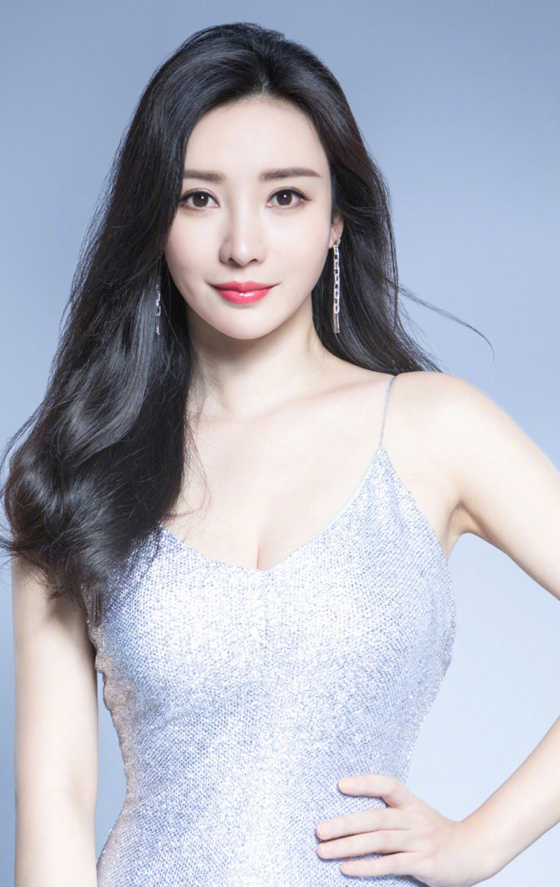 中国内地湖南衡阳女演员柳岩写真电脑桌面壁纸之网络美女图片