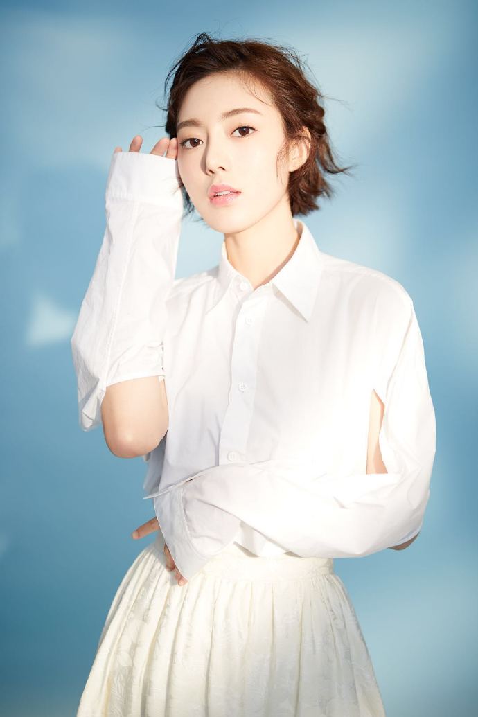 何美璇图片