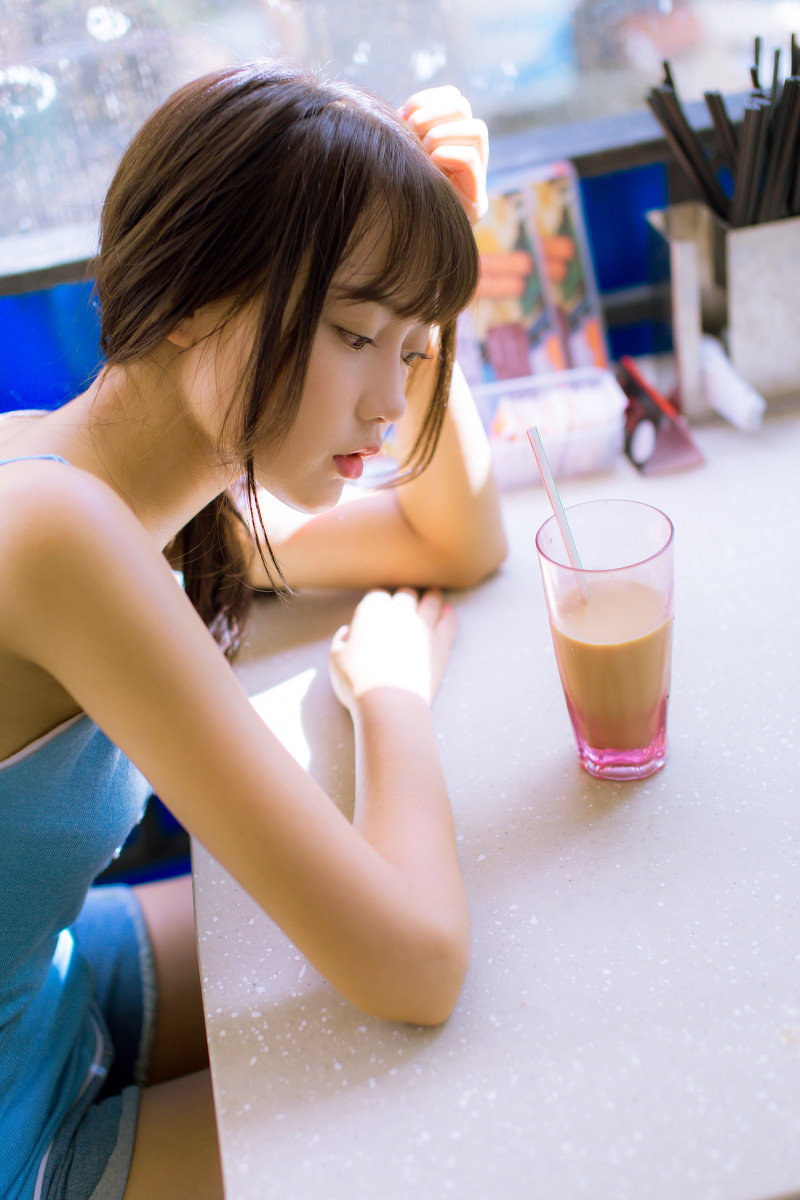 夏日沙滩美女户外性感撩人写真 第一辑图片
