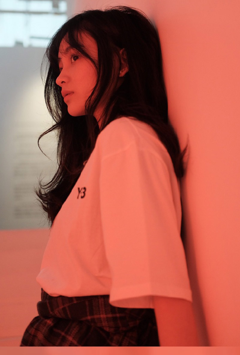 中国内地女演员王一菲光影写真图片图片