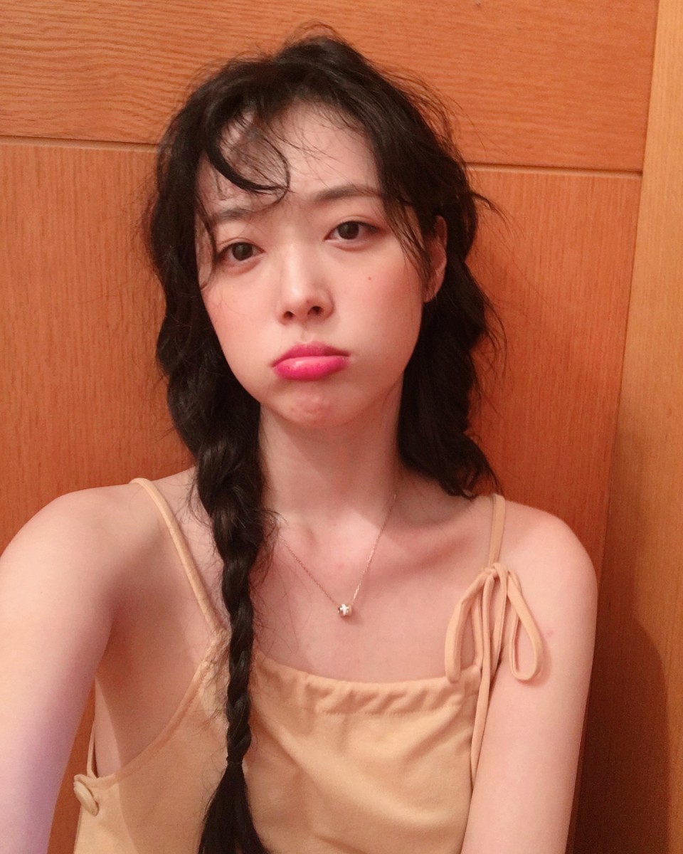 高清性感韩国釜山美女崔雪莉短发自拍写真图片图片