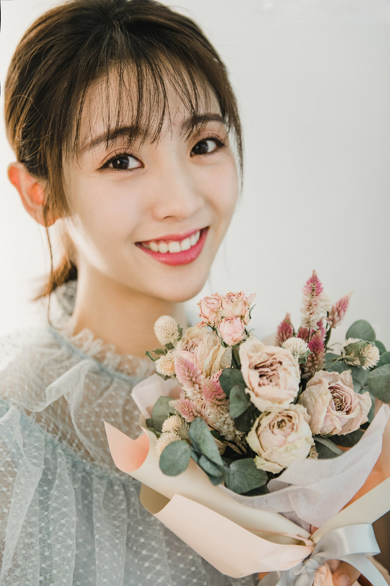 高清中国内地北京朝阳女演员邢菲妩媚动人写真桌面壁纸图片 高清中国内地北京朝阳女演员邢菲妩媚动人写真桌面壁纸图片
